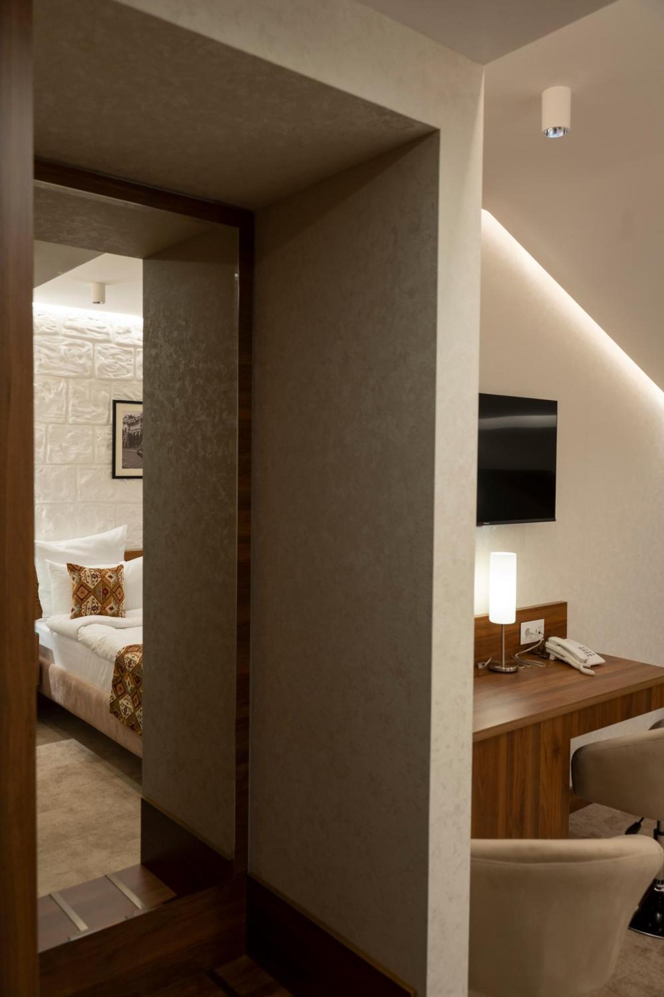 Jazz Hotel Gyumri Esterno foto