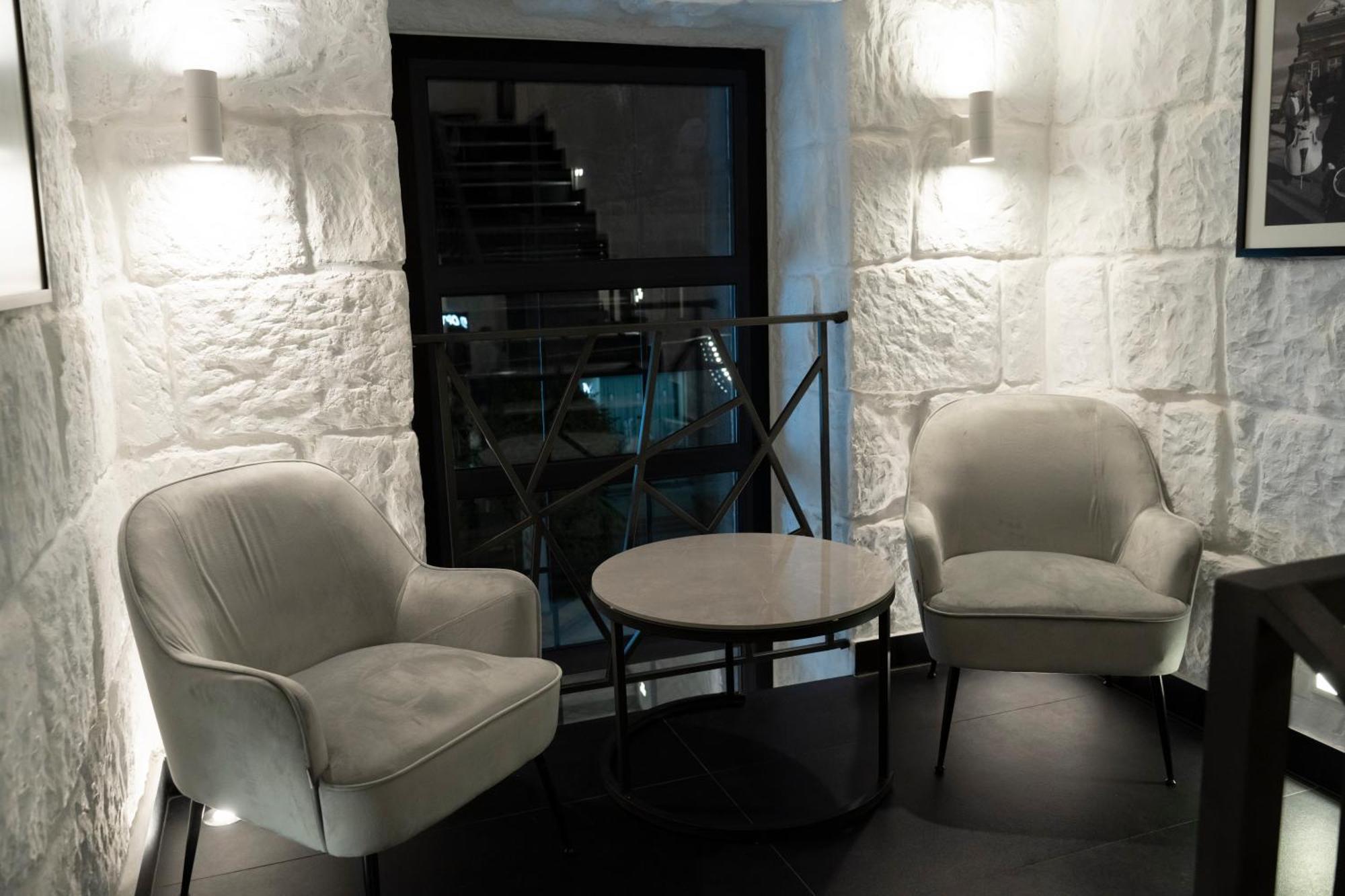 Jazz Hotel Gyumri Esterno foto