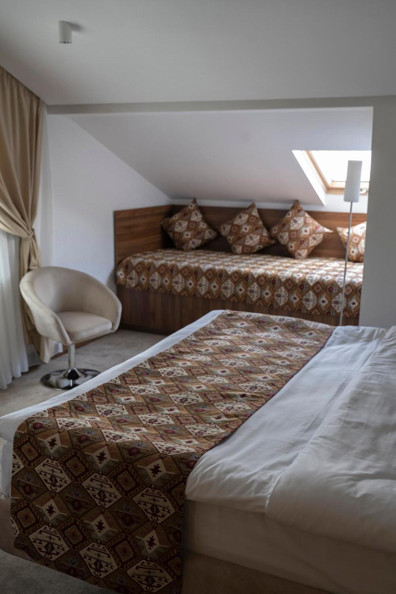 Jazz Hotel Gyumri Esterno foto
